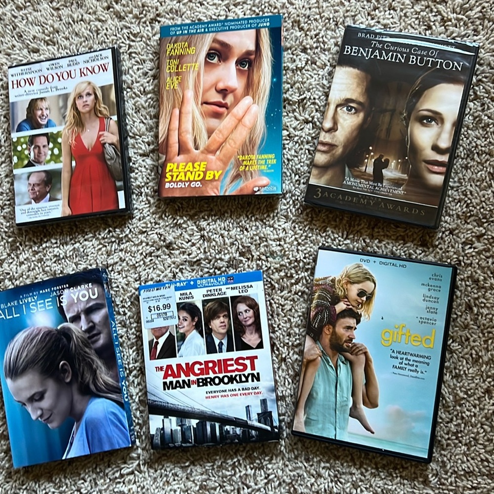 BNWT (still sealed) & like new Blu-Ray/DVD/Digital bundle